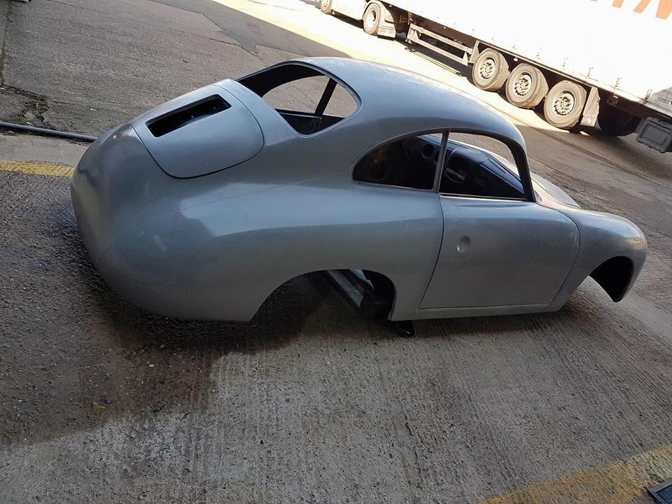 356 Pre A Coupe Body - Includes Speedster Clinic chassis